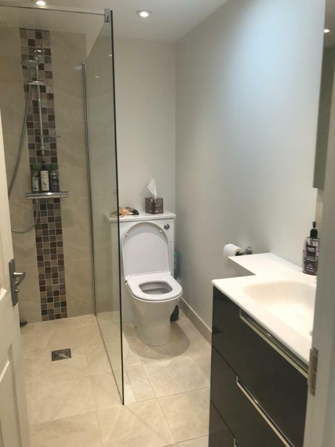 A Secluded Self Contained Country Suite With A View - Parking, Easy Access To Bath 코샘 외부 사진